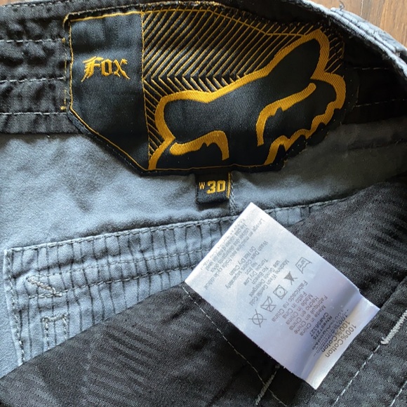 Men’s Fox shirts size 30 - Picture 3 of 5